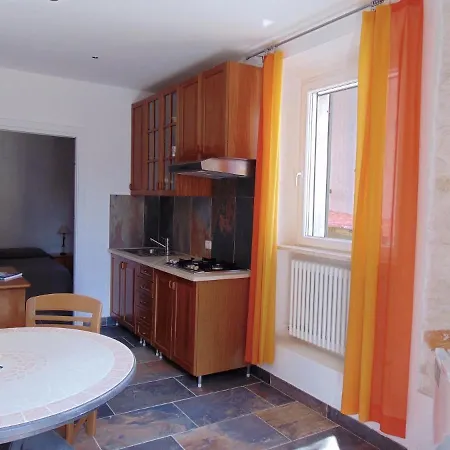 Apartmán S219 - Sirolo, Delizioso Bilocale Con Giardino
